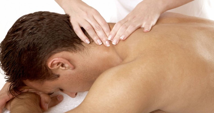 Приглашаем на курсы массажа. Курсы массажиста. Курсы массажа в костроме. Лечебный массаж спины. Курсы массажа в костроме.